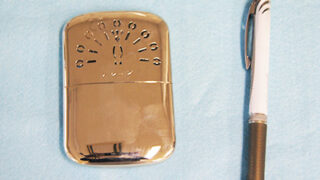 ハクキンカイロ　希少　小判型　戦前　懐炉 Yahoo!オークション - レトロ 希少 戦前 小判形 ハクキンカイロ 懐炉